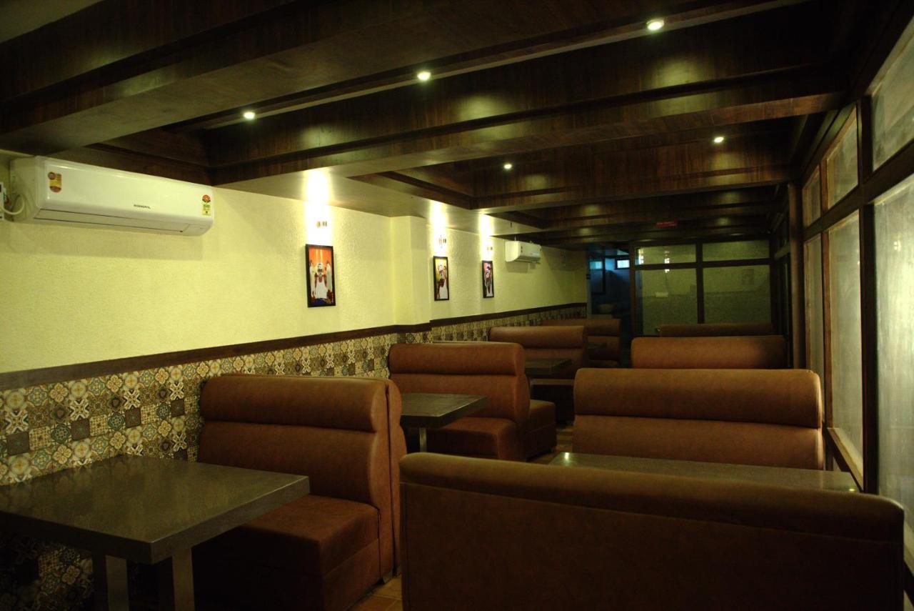 Jai Wings Hotel Pondicherry Exterior photo