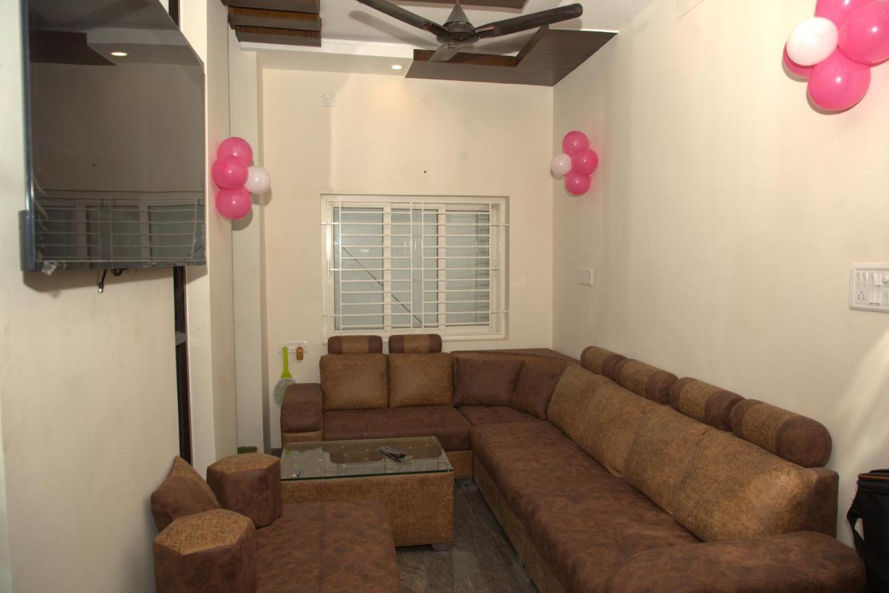 Jai Wings Hotel Pondicherry Exterior photo